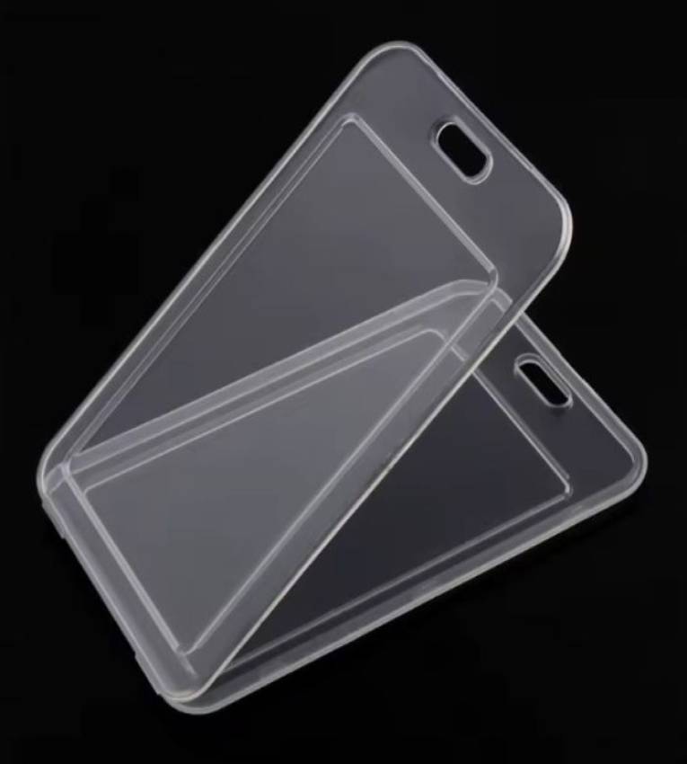 Porte-badge transparent en  plastique, idéal pour protéger vos cartes professionnelles et d'identification.